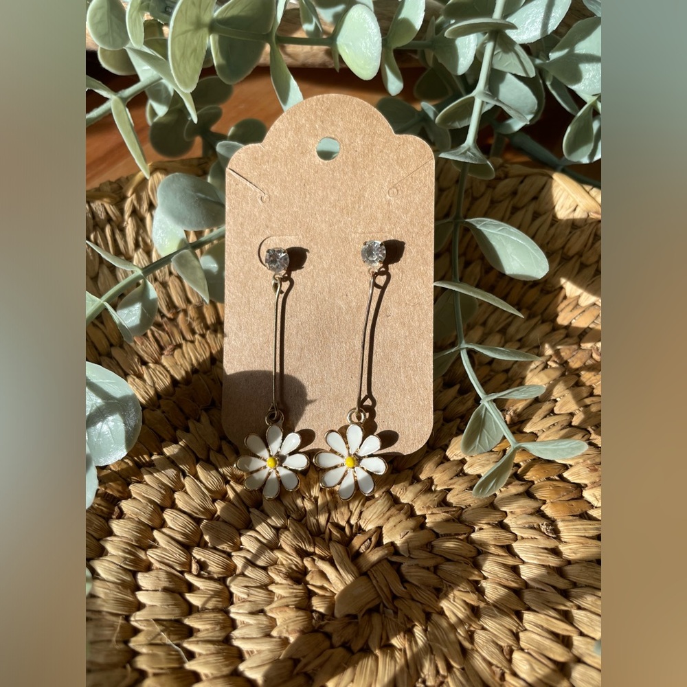 Daisy Earrings